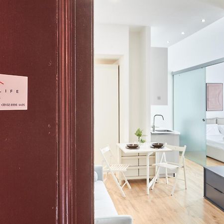 Spacious Flat Close To Fondazione Prada & Metro Milan Exterior photo