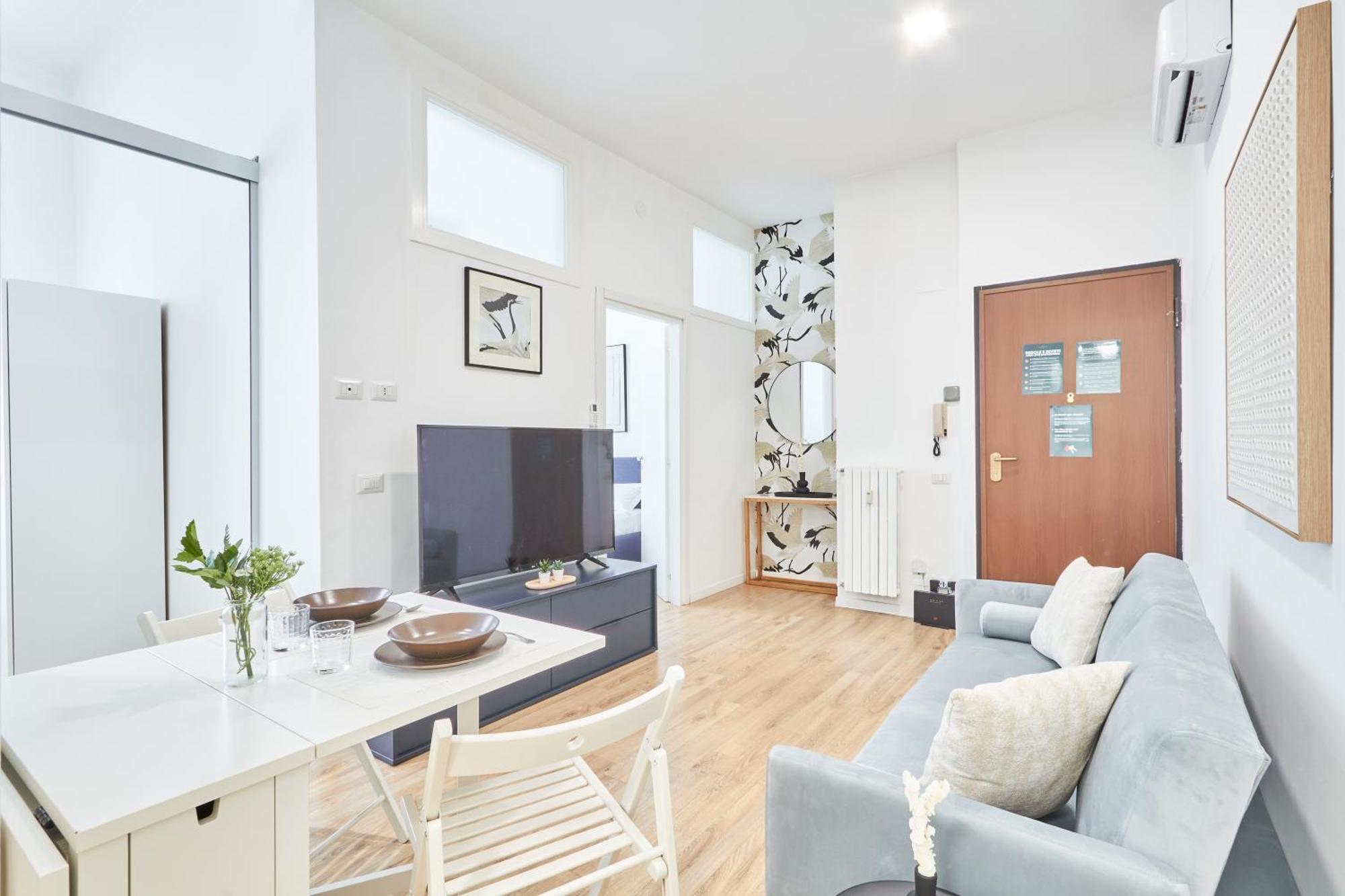 Spacious Flat Close To Fondazione Prada & Metro Milan Exterior photo